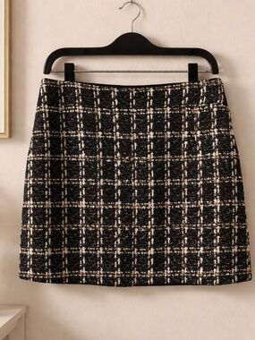 Black Plaid Tweed Mini Skirt by